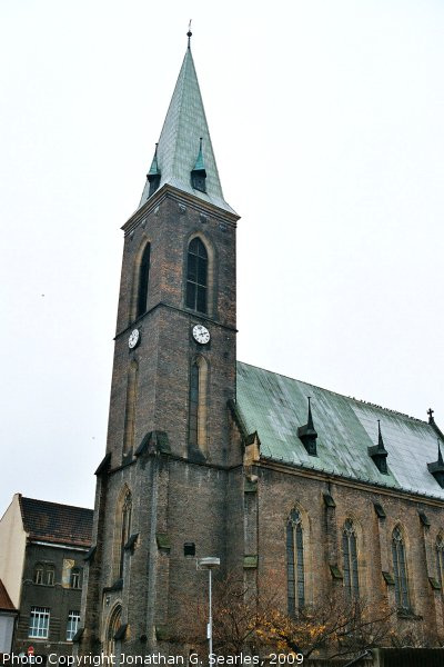 Kostel Nanebevzeti Panni Marie a svateho Vaclava v Kralupech, Kralupy nad Vltavou, Bohemia (CZ), 2009
