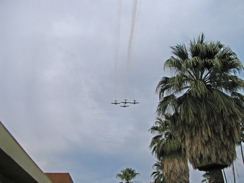 Palm Springs Veterans Parade Flyover (1763)