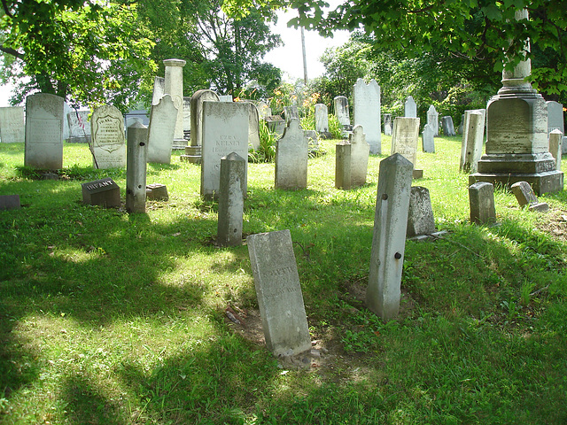 Whiting church cemetery. 30 nord entre 4 et 125. New Hampshire, USA. 26-07-2009