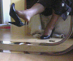 Mon amie chérie Krisontème avec permission - Nouveaux escarpins en cuir patent de 12 cm -  Dangle suprême / Supreme dangle in mirror.