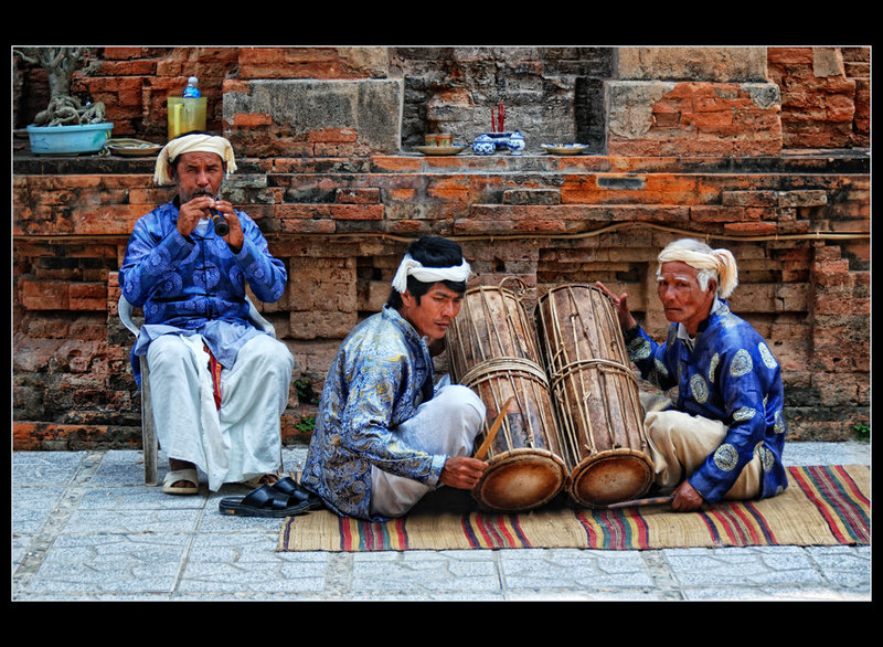 Cham musicians
