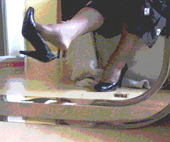 Mon amie chérie Krisontème avec permission - Nouveaux escarpins en cuir patent de 12 cm -  Dangle suprême .  Style peinture.