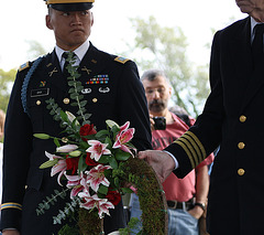 05a.MatlovichMemorial.CC.Wreath.SE.WDC.10October2009