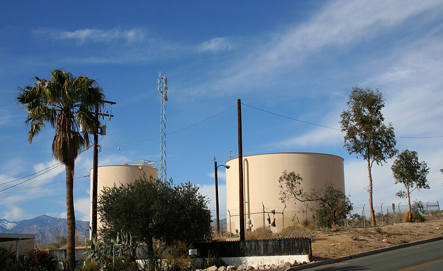 Low Desert View Water Tanks & Police Antenna (3716)