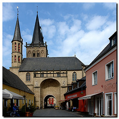 Xanten, Michaelskapelle und Dom St. Viktor