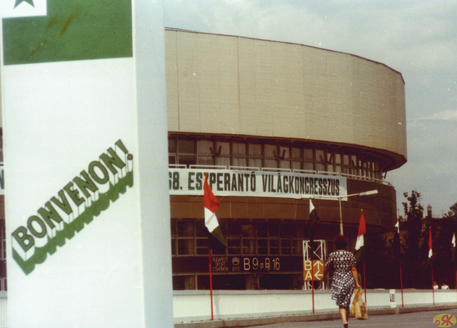 1983-07 02 UK Budapest