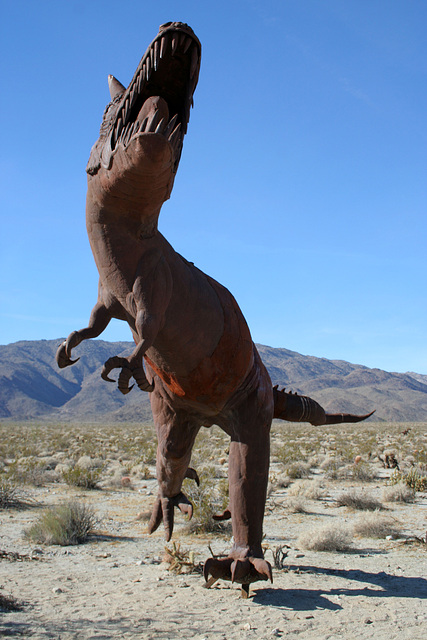 Galleta Meadows Estates Dinosaur Sculpture (3694)