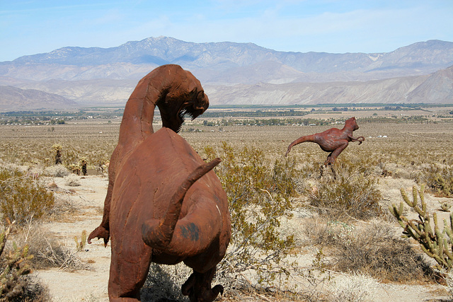 Galleta Meadows Estates Dinosaur Sculpture (3697)