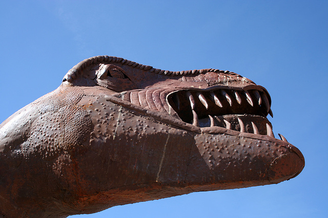 Galleta Meadows Estates Dinosaur Sculpture (3706)