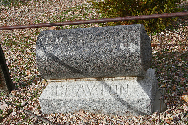 Rhyolite Cemetery - Clayton (5277)