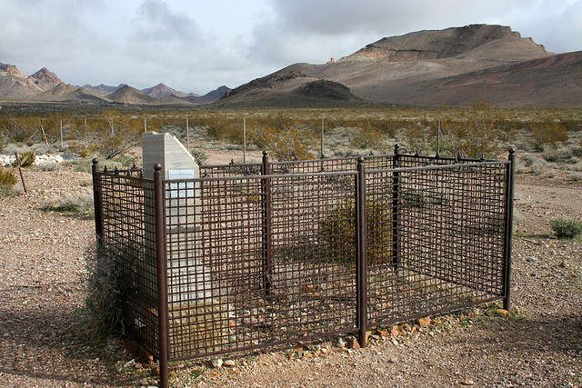 Rhyolite Cemetery - Daniel G Kennedy (5278)