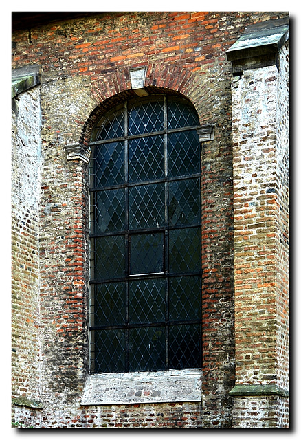 Nikolauskloster, Fenster