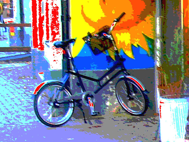 Petit vélo suédois / Small swedish bike - Ängelholm / Suède - Sweden.  23 octobre 2008 - Postérisation