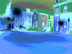 Halifax by the night . Nouvelle-Écosse ( NS)  Canada.   22 Juin 2008  -  Négatif postérisé avec vert photofiltré
