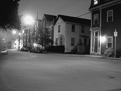 Halifax by the night . Nouvelle-Écosse ( NS)  Canada.   22 Juin 2008  - N & B