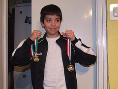 The medal   La medalo   1999december
