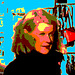 Dame suédoise sur la rue /  Swedish mature Lady in the street - Postérisation et bleu photofiltré