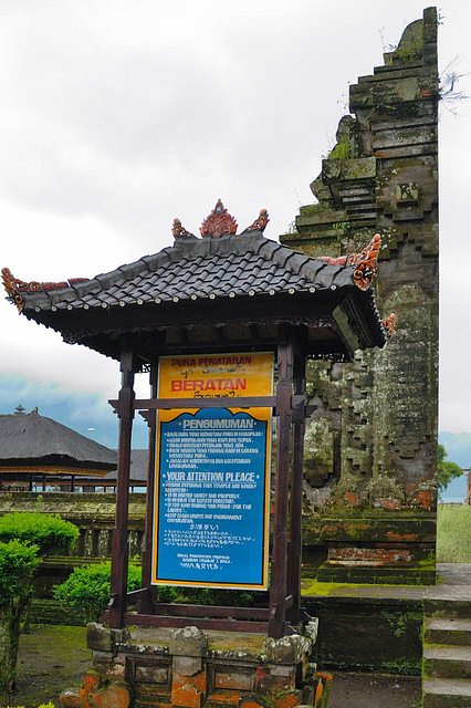 Entrance rules to follow before step into  the temple complex