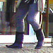 Expresso house Lady in flat boots / La Dame Expresso en bottes à talons plats - Ängelholm  / Suède- Sweden - 23 octobre 2008  - Oil painting /  Peinture à l'huile photofiltrée