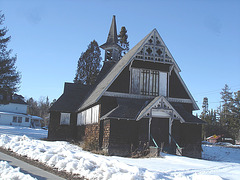 Petite chapelle / Small chapel  - Saranac Lake area / Région du Lac Saranac  NY. États-Unis / USA -  6 mars 2010