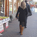 Fruits display blond in short dress and pale sexy chunky heeled boots /   Blonde suédoise en jupe courte et bottes sexy