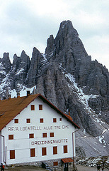 Alpen-5-081-81aw Drei-Zinnen-Hütte