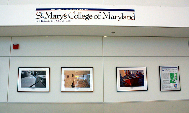 01.SMCM.GovernorsCup.PhotoExhibit.BWI.Airport.MD.10March2010