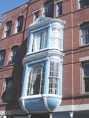 Box-window - Mornings Paris building /  Portland, Maine - USA.  11 octobre 2009