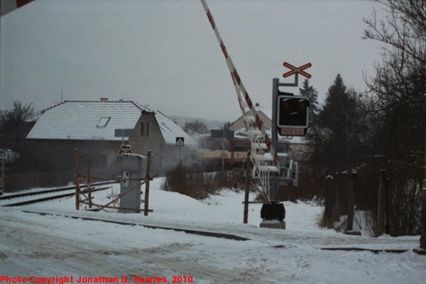 Cercany Crossing in the Snow, Picture 3, Cercany, Bohemia (CZ), 2010