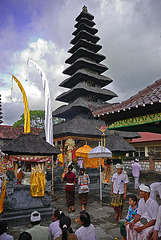 View inside the Luhur Ulun Siwi temple