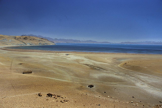 The westside of Lake Manasarovar