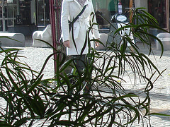 Grande rouquine avec lunettes en talons plats / Tall readhead Lady with glasses on flats - Ängelholm / Suède - Sweden. 23 octobre 2008