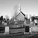 Cimetière et église / Church and cemetery - St-Eugène / Ontario, CANADA -  04-04-2010  - N & B