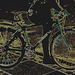 La Dame cycliste Faniback Loke en bottes à pédales / Faniback Loke booted biker Lady - Copenhague, Danemark / Copenhagen, Denmark.  20-10-2008.-  Contours de couleurs en négatif