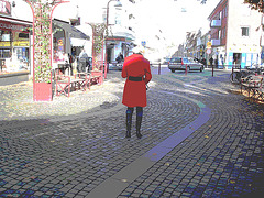 Grande blonde séduisante en bottes à talons hauts / Tall red Swedish blond lady in high-heeled boots - Ängelholm / Suède - Sweden.  23-10-2008  - Postérisation