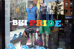 BKI3.Pride.Chelsea.8thAvenue.NYC.27June2010