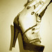 Lady Roxy avec / with permission - Sexy foot and hand / Main et Pied sexy - Sepia