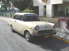 OPEL !! Varadero, CUBA.  3 février 2010
