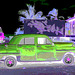Gracieux vestige roulant de la Révolution /  Varadero, CUBA.  3 février 2010 - Inversion RVB en négatif postérisé
