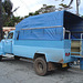 Ancien camion bleu / Old blue truck - Varadero, CUBA.  6 février 2010