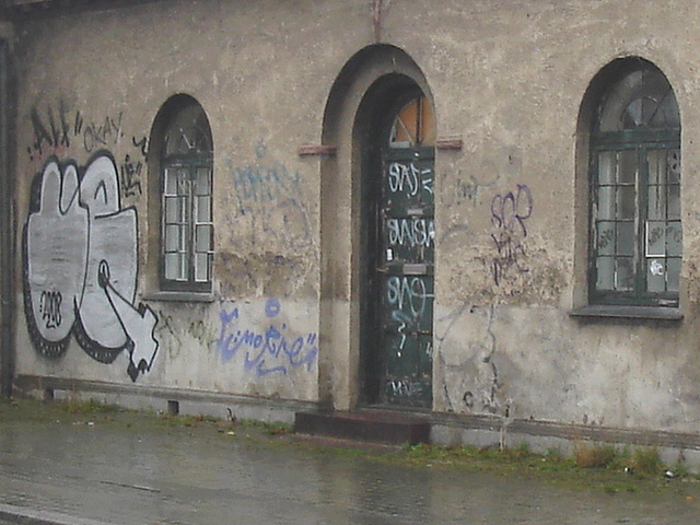 La maison aux graffitis artistiques /  Artistic graffitis house - Christiania / Copenhagen - Copenhague.  26 octobre 2008.