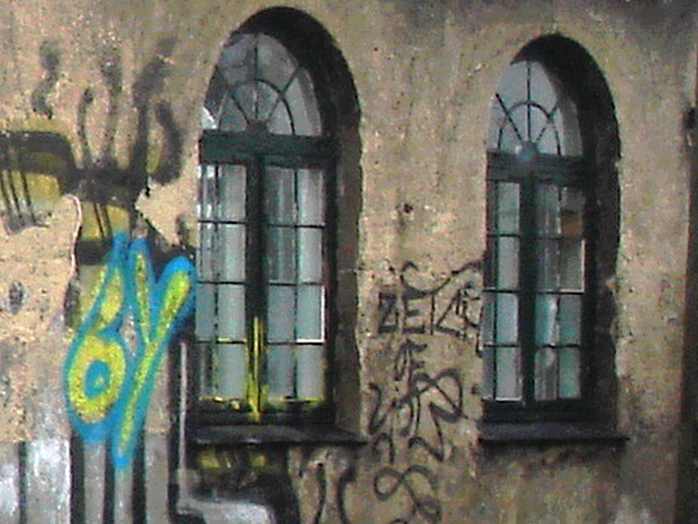 La maison aux graffitis artistiques /  Artistic graffitis house - Christiania / Copenhagen - Copenhague.  26 octobre 2008.