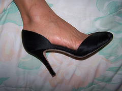 nina black heels
