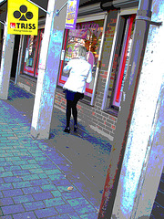 Triss blond Lady with a short skirt in high heels /  Blonde Triss en jupe courte et talons hauts - Ängelholm / Sweden - Suède. 23-10-2008 - Postérisation