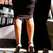 Dame hautement juchée / Lady in high heels - Photographe Claudette.