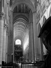 Cathédrale de Rouen, le nef vue du chœur