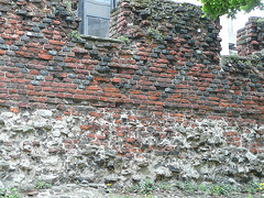 roman city wall, london
