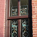 Lighthouse window / Fenêtre à phare artistique - Pocomoke, Maryland. USA - 18 juillet 2010-  Recadrage / Different frame