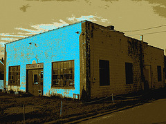 The morning after house / Pocomoke, Maryland. USA - 18 juillet 2010 - Postérisation sepiatisé avec bleu photofiltré