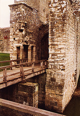 portchester castle 1600 gatehouse